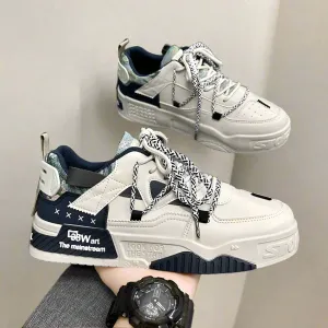 Adventure Sneaker