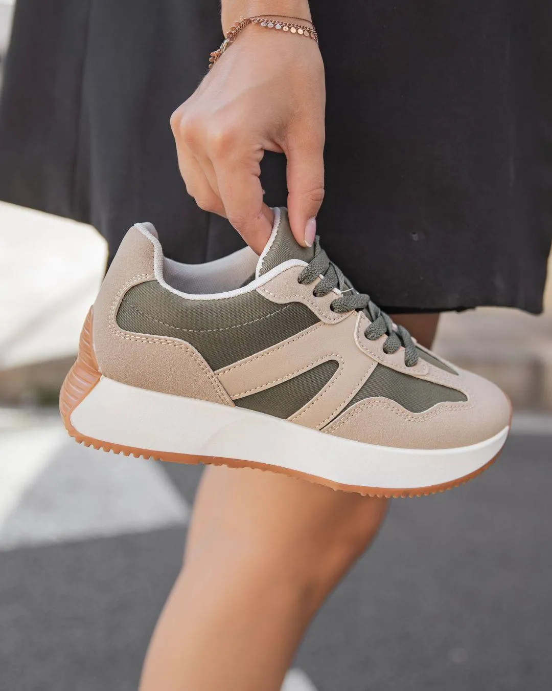 Basket femme kaki à lacets - Amélia