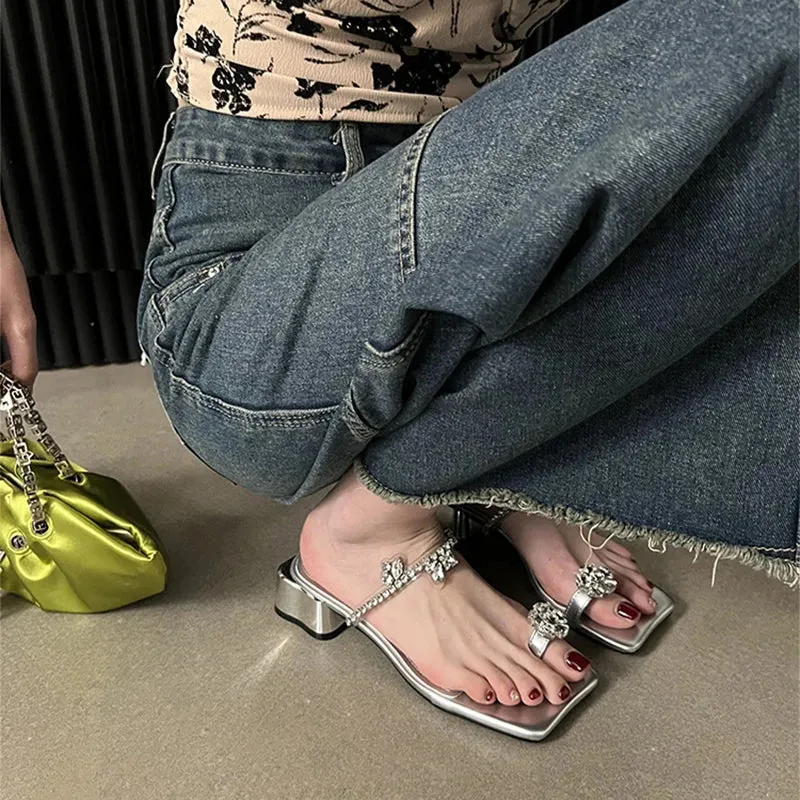 binfenxie Summers Women's Slippers Fashion Elegant Rhinestone Clip Toe Low Heel Ladies Casual Outdoor Beach Slides Sandal Flip Flop