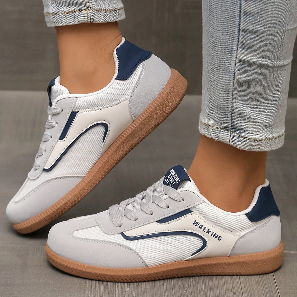 Contrast Round Toe Flat Sneakers