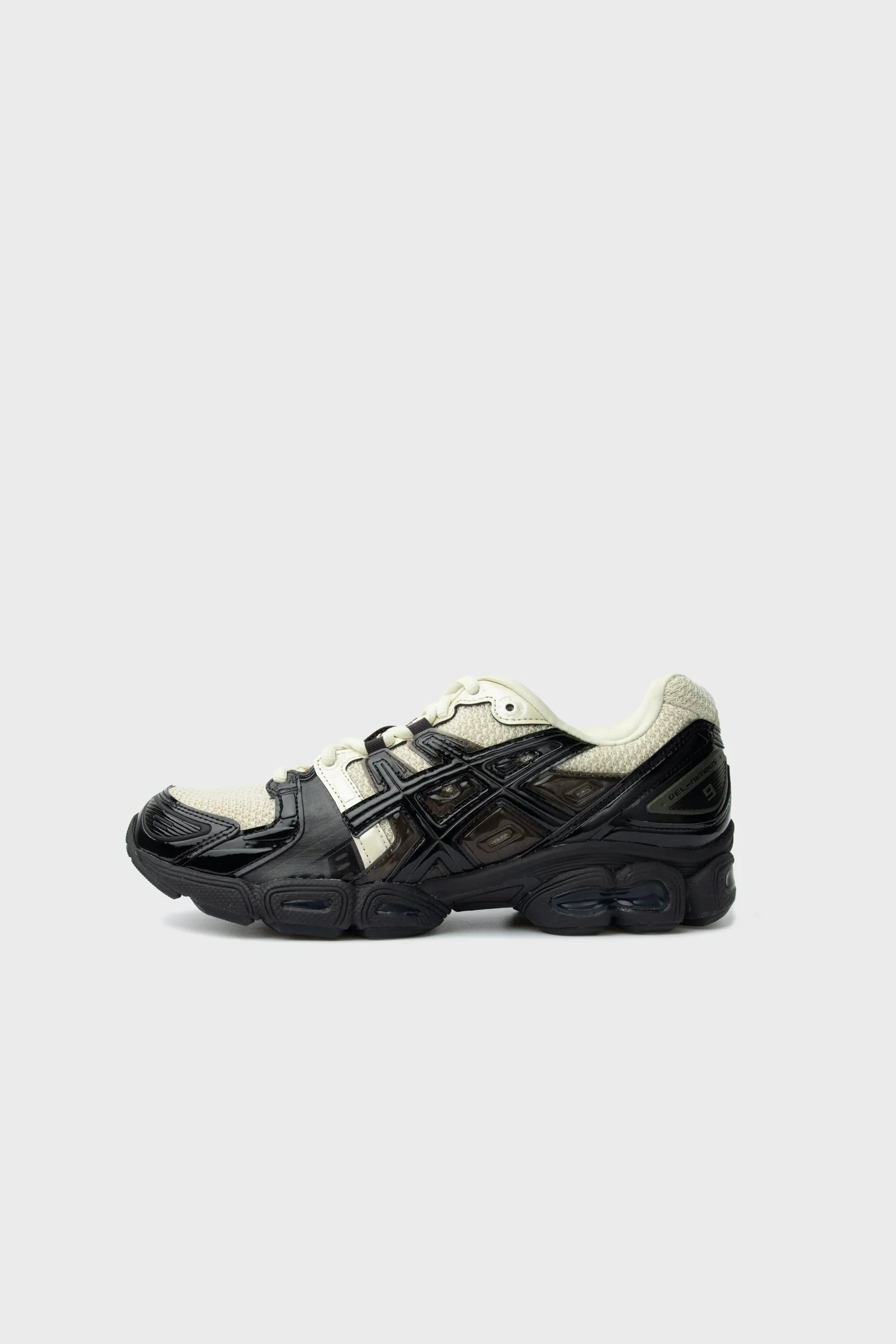 Gel-Nimbus 9 Vanilla/Black 1203A475-250