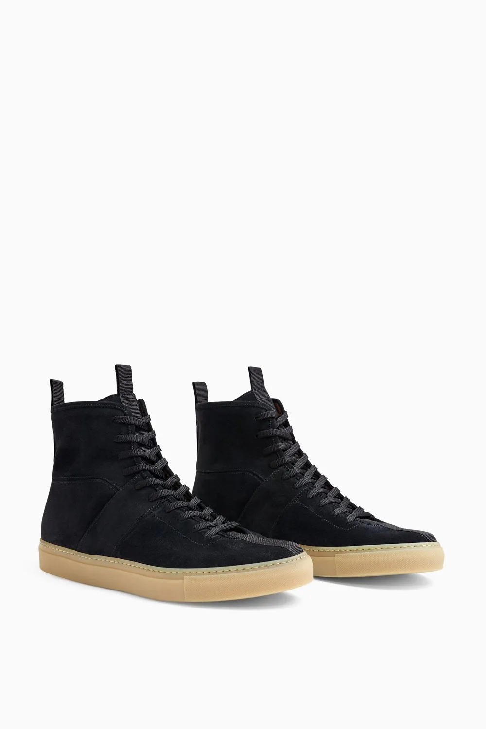 high top roamer / black   gum