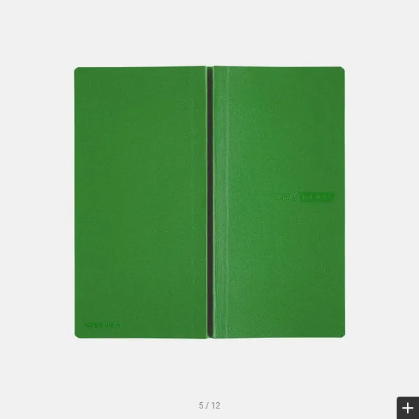 Hobonichi Weeks MEGA,  Hobonichi Techo 2025 Sneaker: Leaf Green Weeks Mega Softcover Book / Weekly Horizontal / January start / Monday start - English Edition